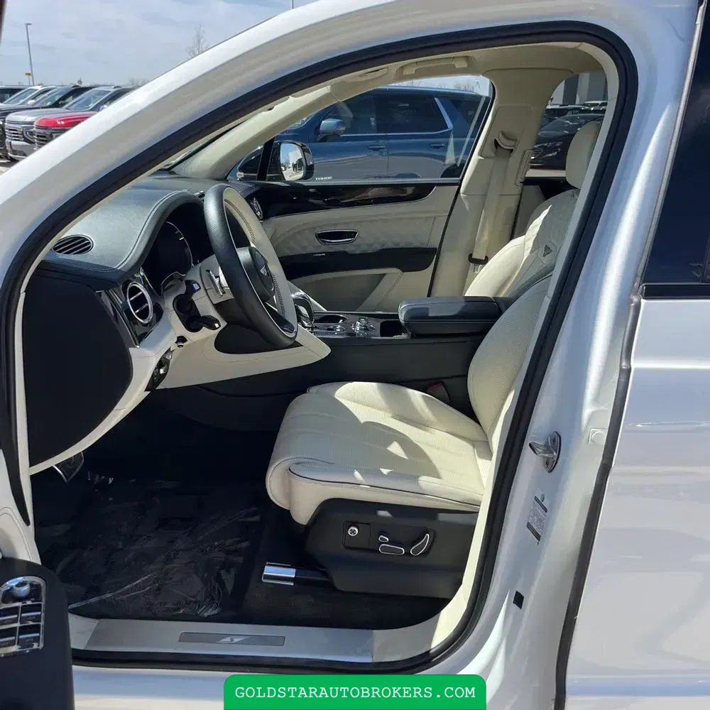 2022 Bentley Bentayga V8