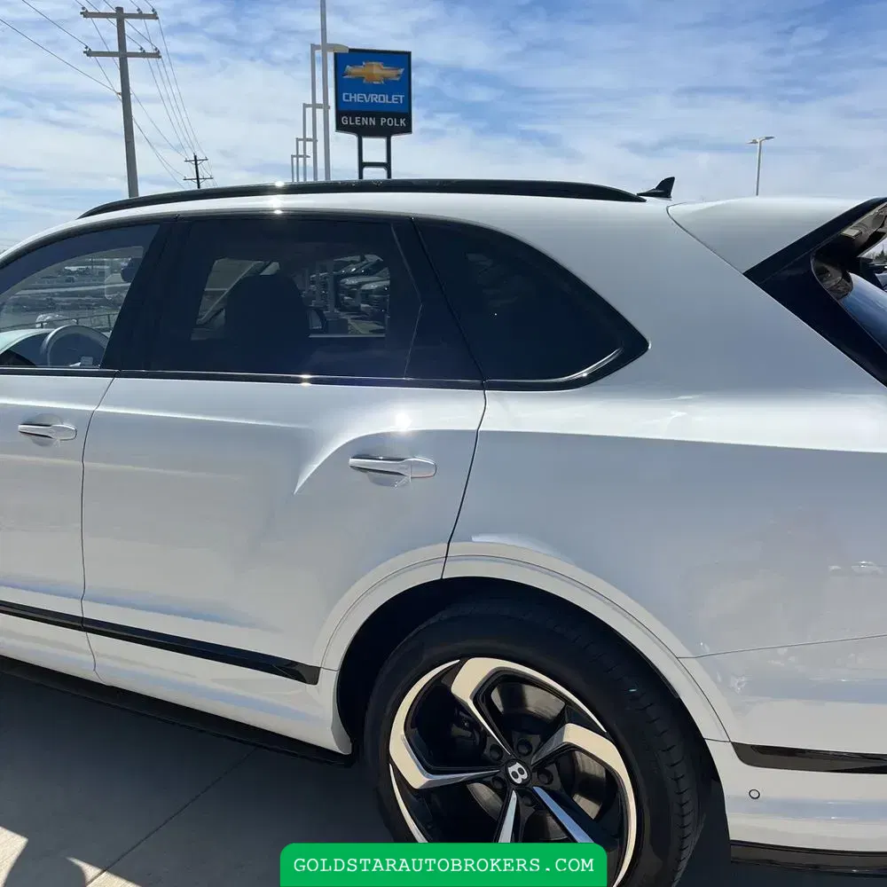 2022 Bentley Bentayga V8