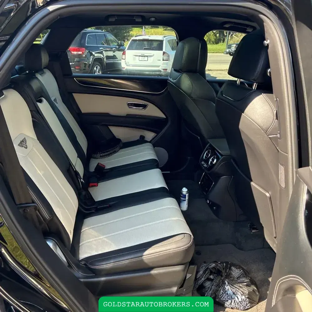 2021 Bentley Bentayga V8