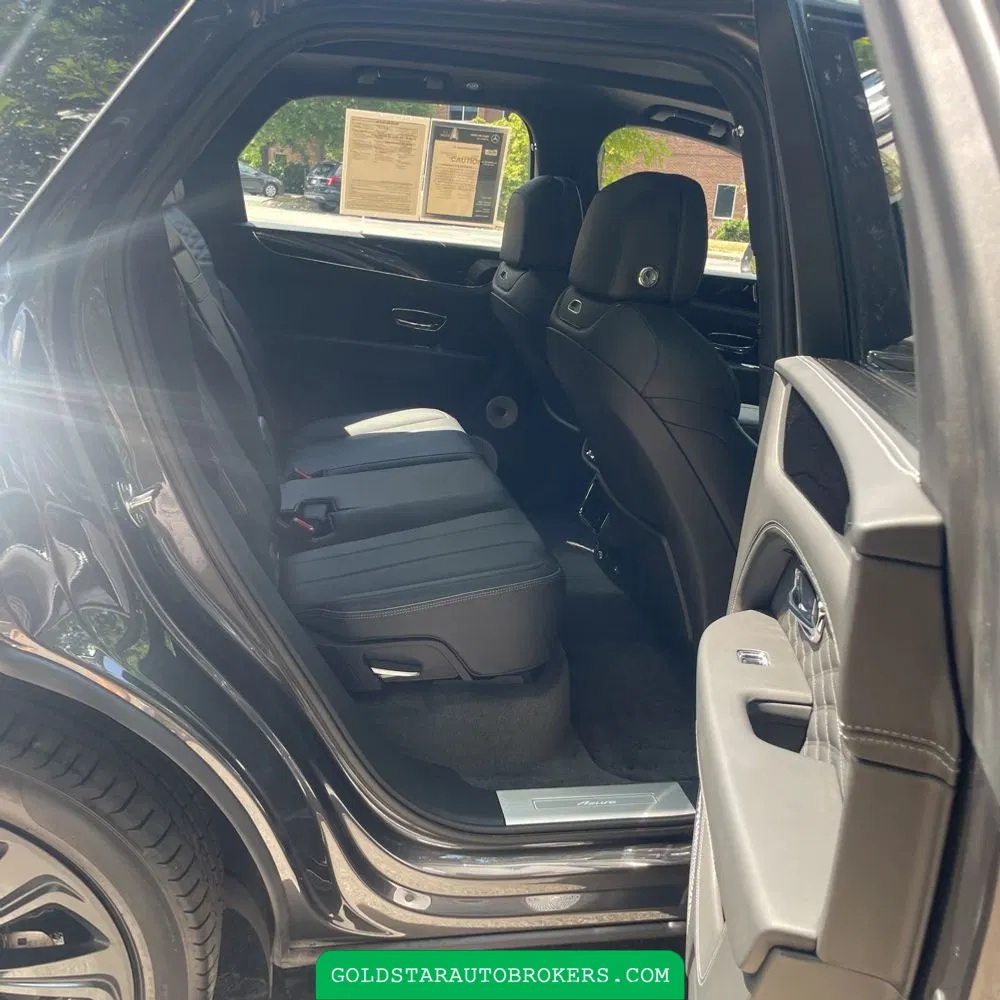 2024 Bentley Bentayga Base