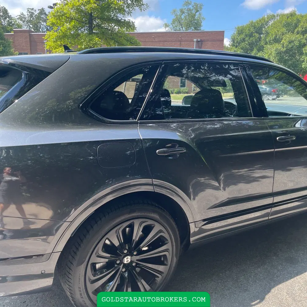 2024 Bentley Bentayga Base