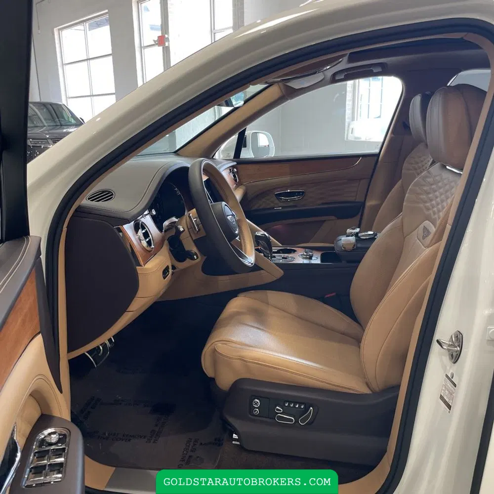 2024 Bentley Bentayga Base