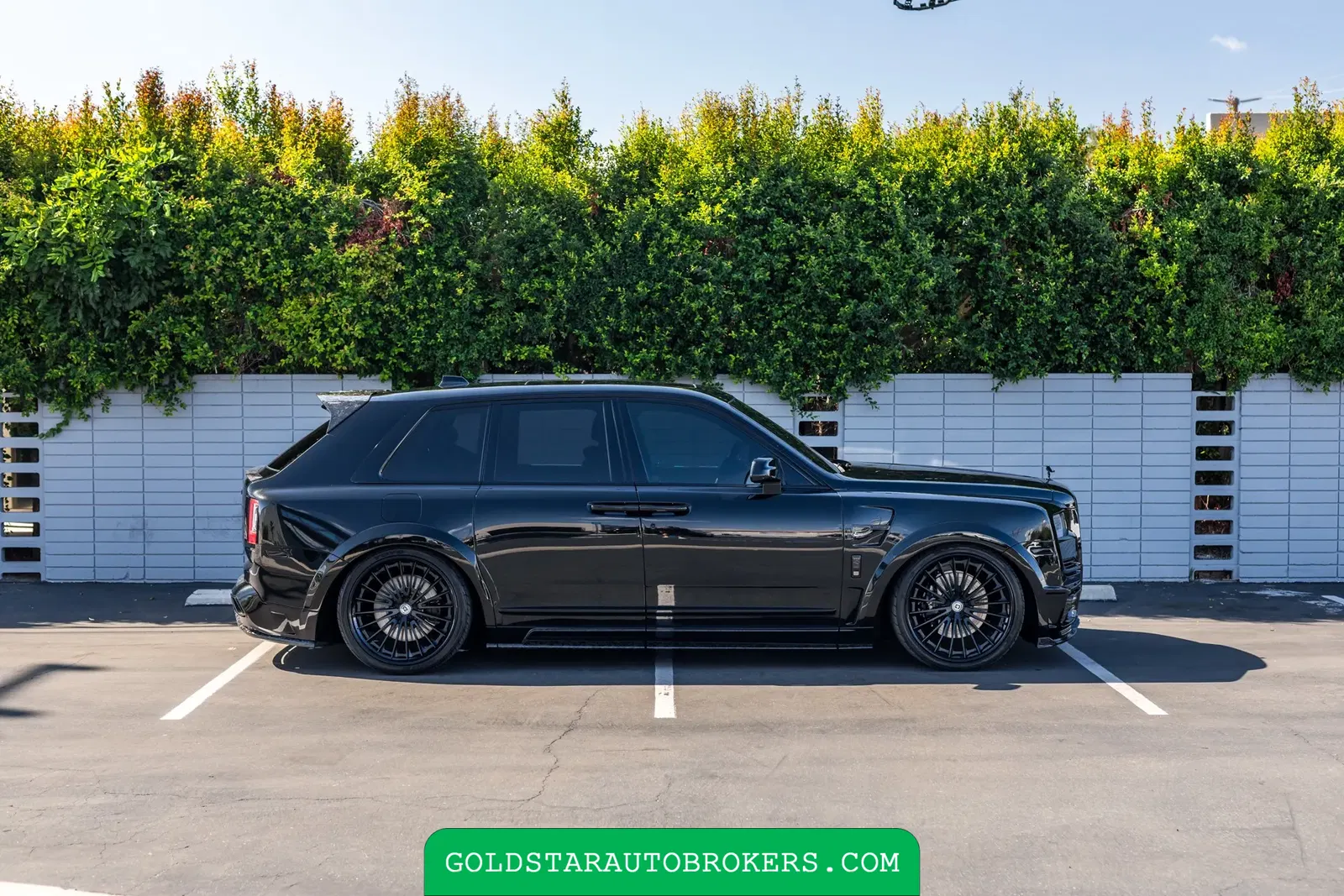 Widebody 2021 Rolls-Royce Cullinan