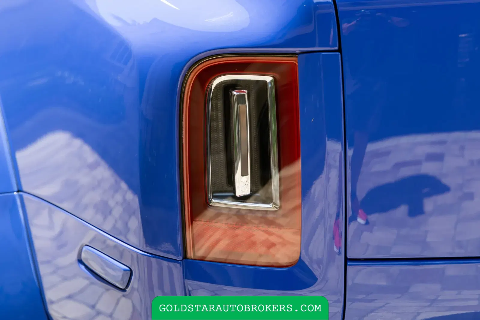 Widebody 2021 Rolls-Royce Cullinan Black Badge Neon Nights Edition