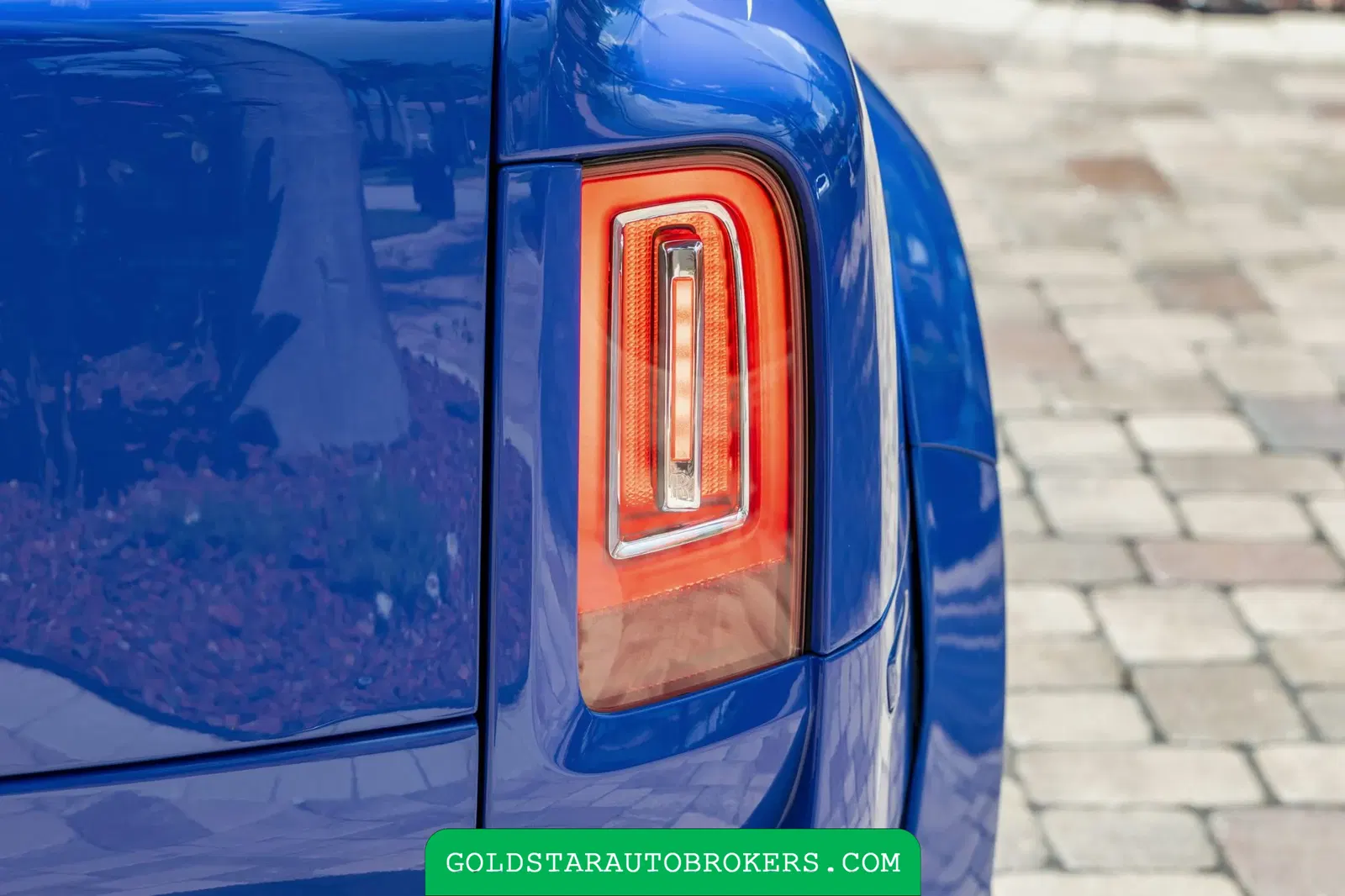 Widebody 2021 Rolls-Royce Cullinan Black Badge Neon Nights Edition