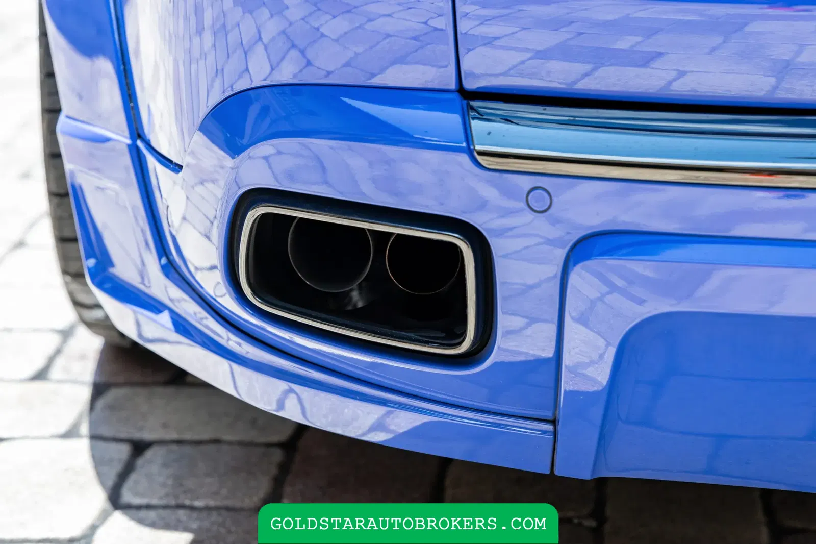 Widebody 2021 Rolls-Royce Cullinan Black Badge Neon Nights Edition