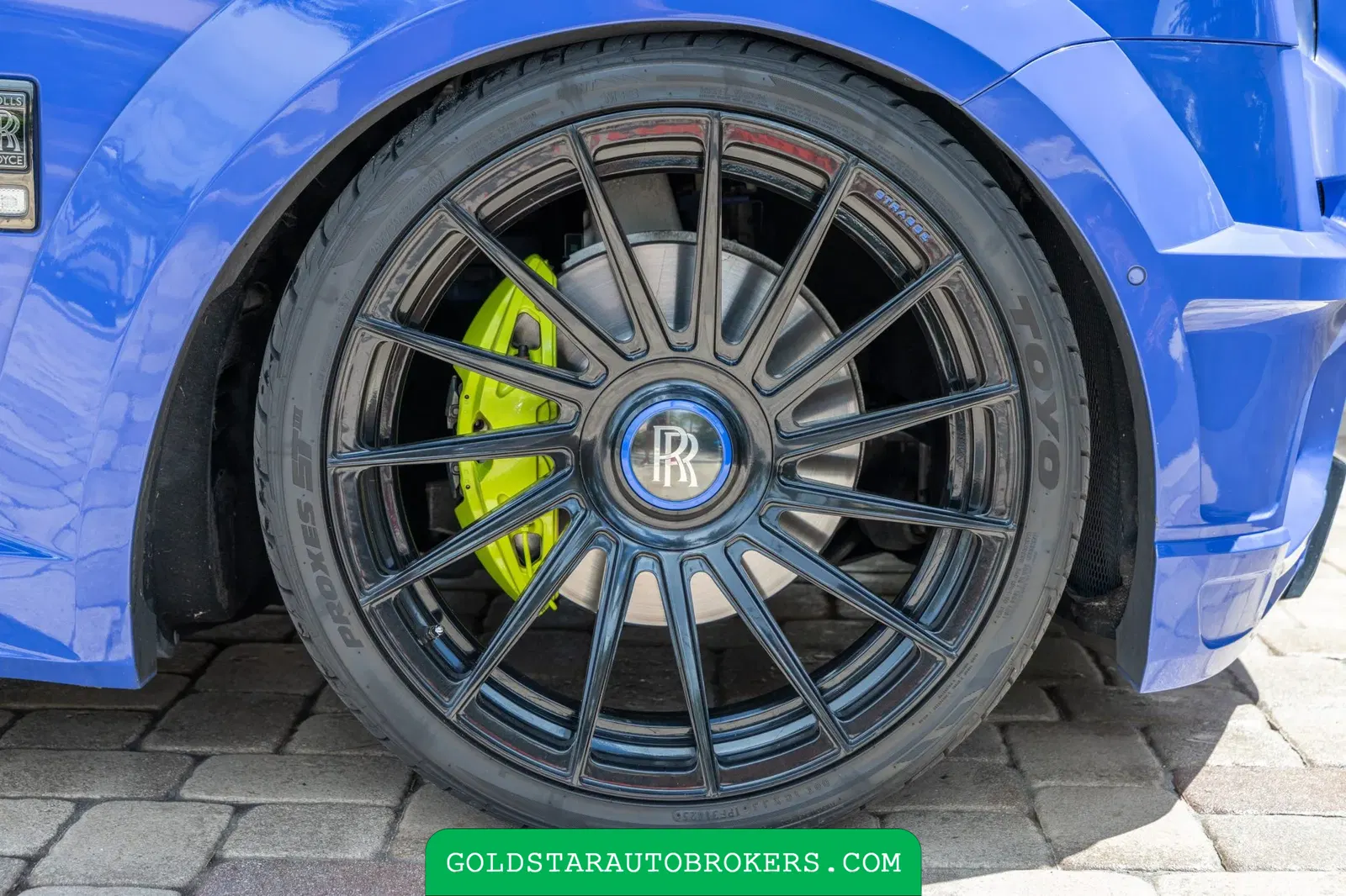 Widebody 2021 Rolls-Royce Cullinan Black Badge Neon Nights Edition
