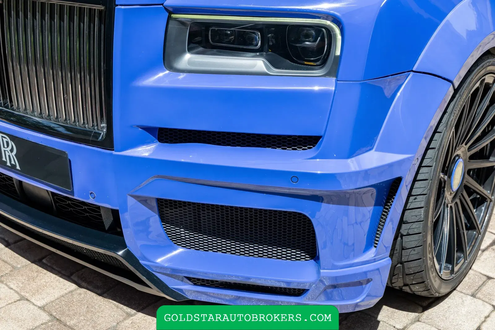 Widebody 2021 Rolls-Royce Cullinan Black Badge Neon Nights Edition