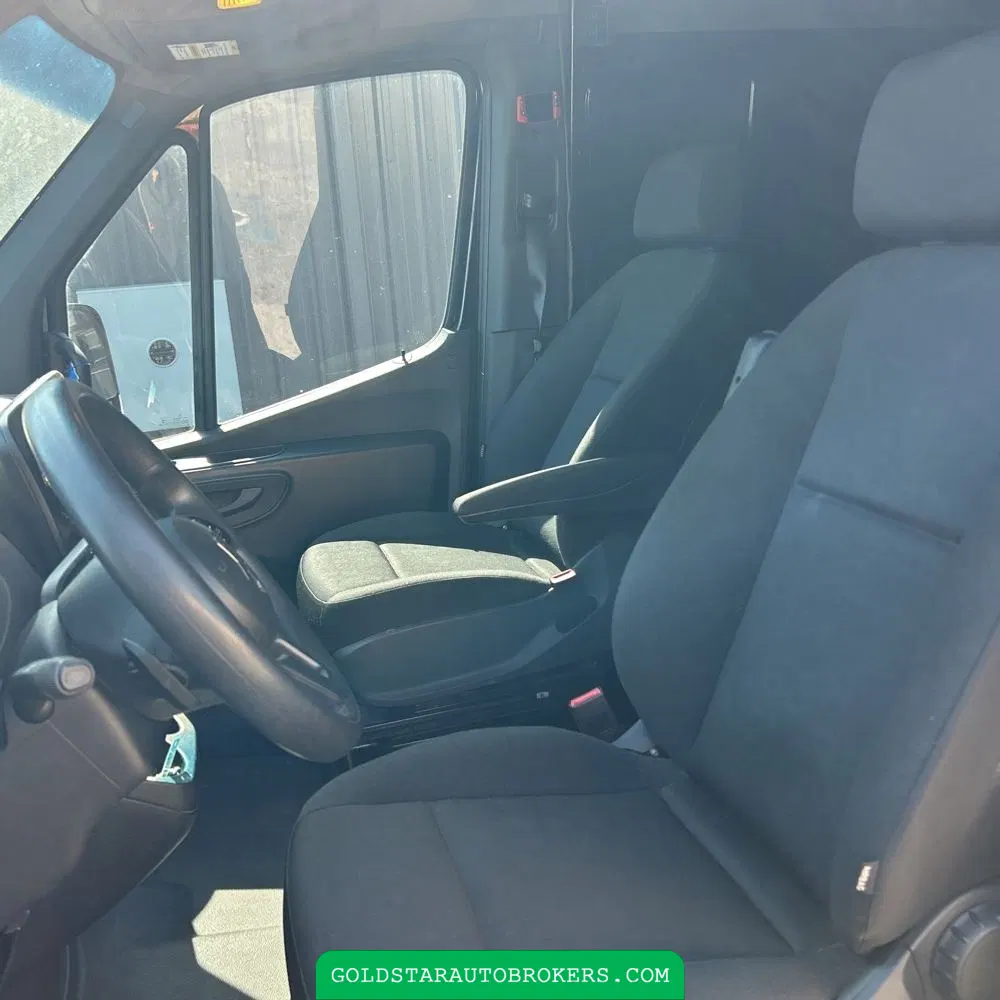 2020 Mercedes-Benz Sprinter 2500 High Roof V6