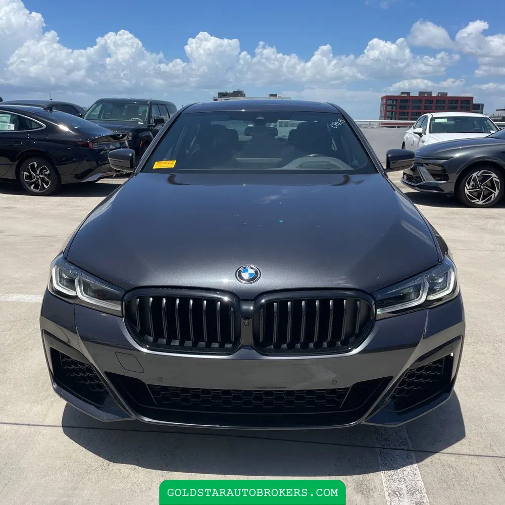 2022 BMW 5-Series M550xi