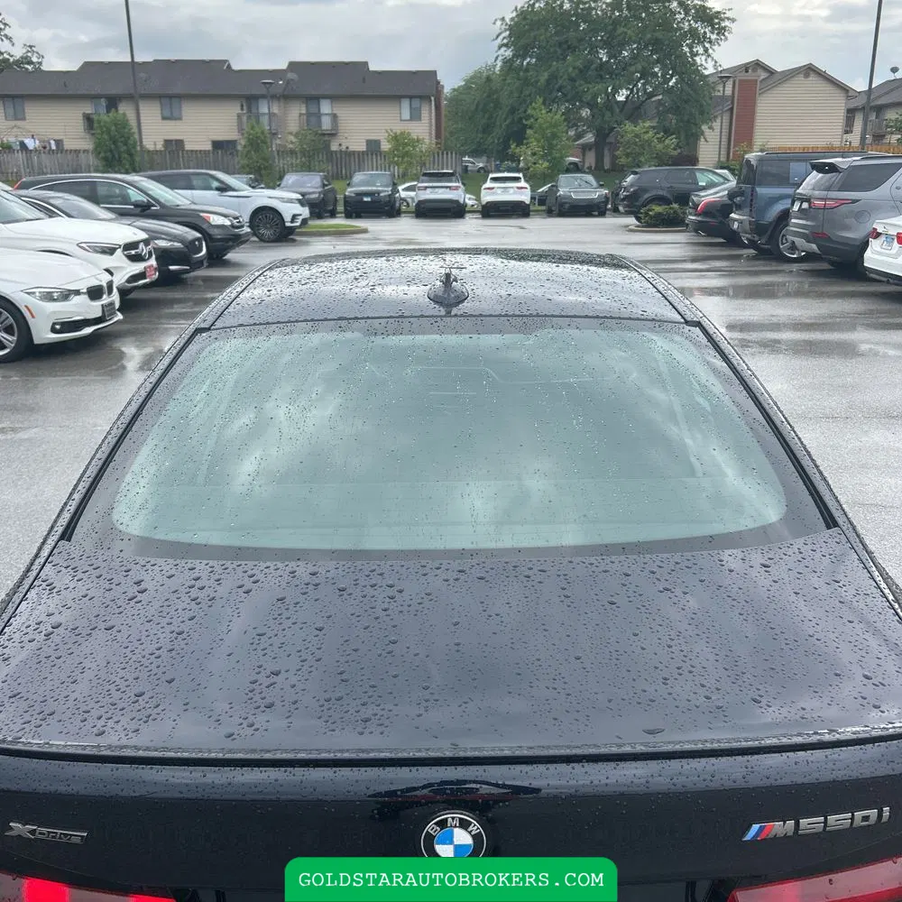 2023 BMW 5-Series M550xi