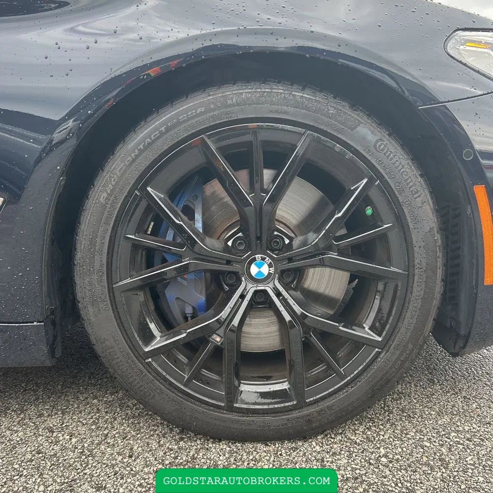 2023 BMW 5-Series M550xi