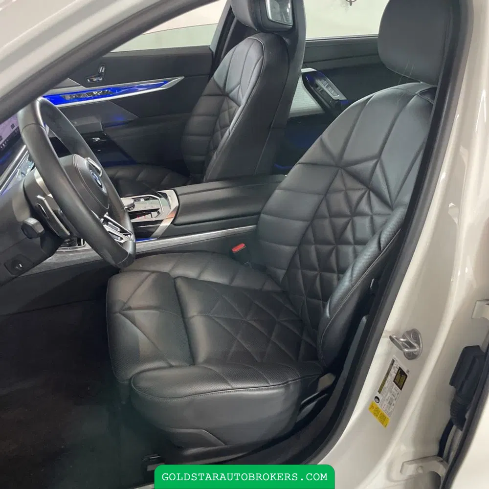 2023 BMW 7 Series 740i