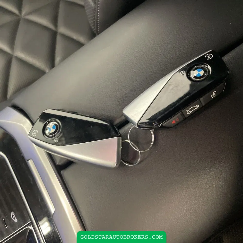 2023 BMW 7 Series 740i