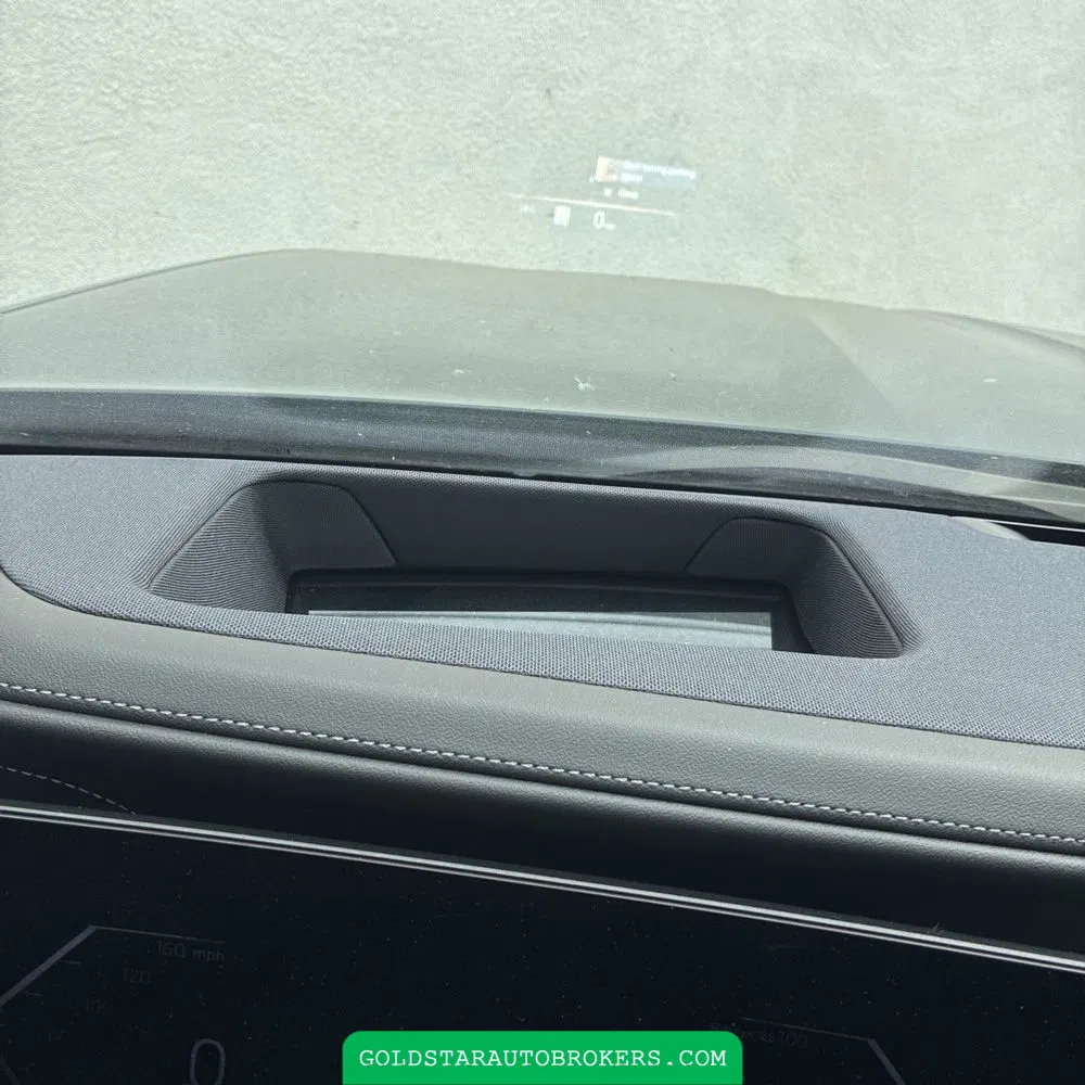 2023 BMW 7 Series 740i