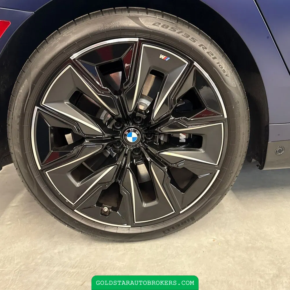 2025 BMW 7-Series 760i xDrive