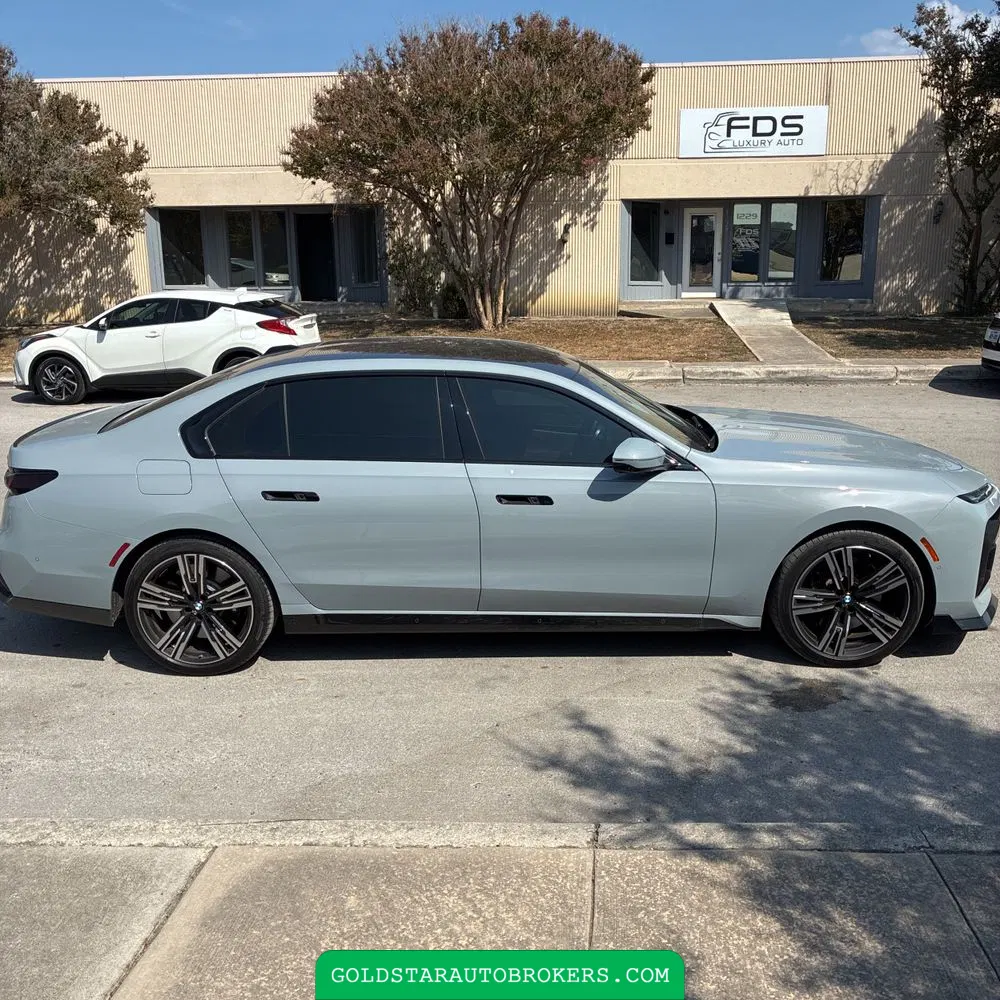 2025 BMW 7-Series 760i xDrive