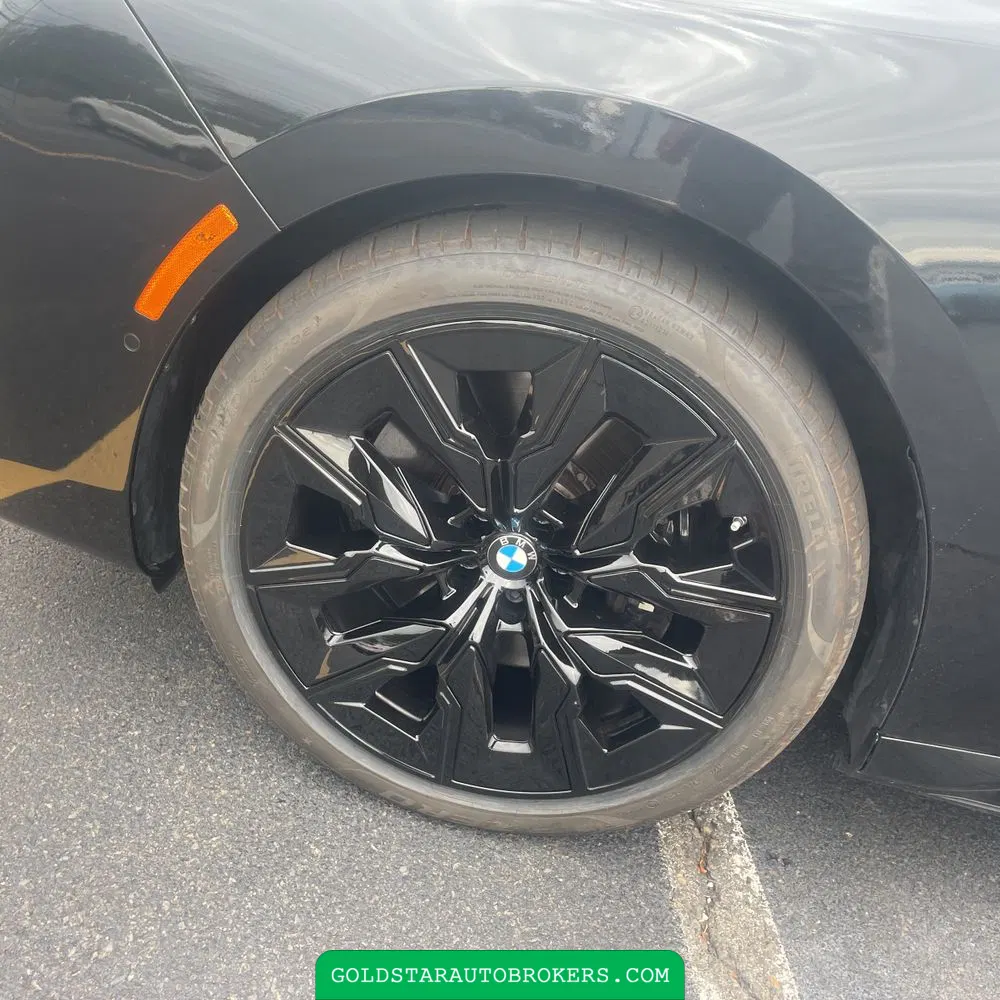 2024 BMW 7-Series 750e xDrive