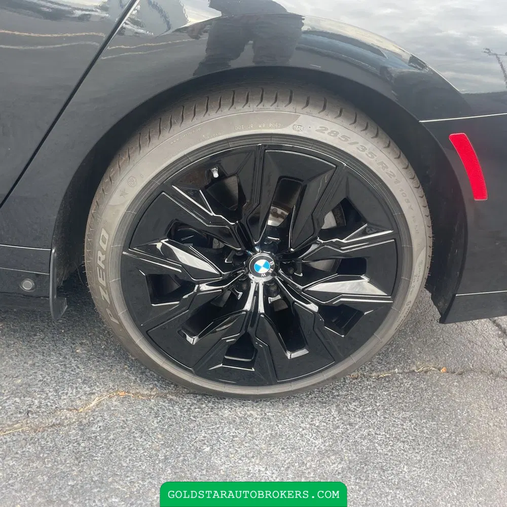 2024 BMW 7-Series 750e xDrive