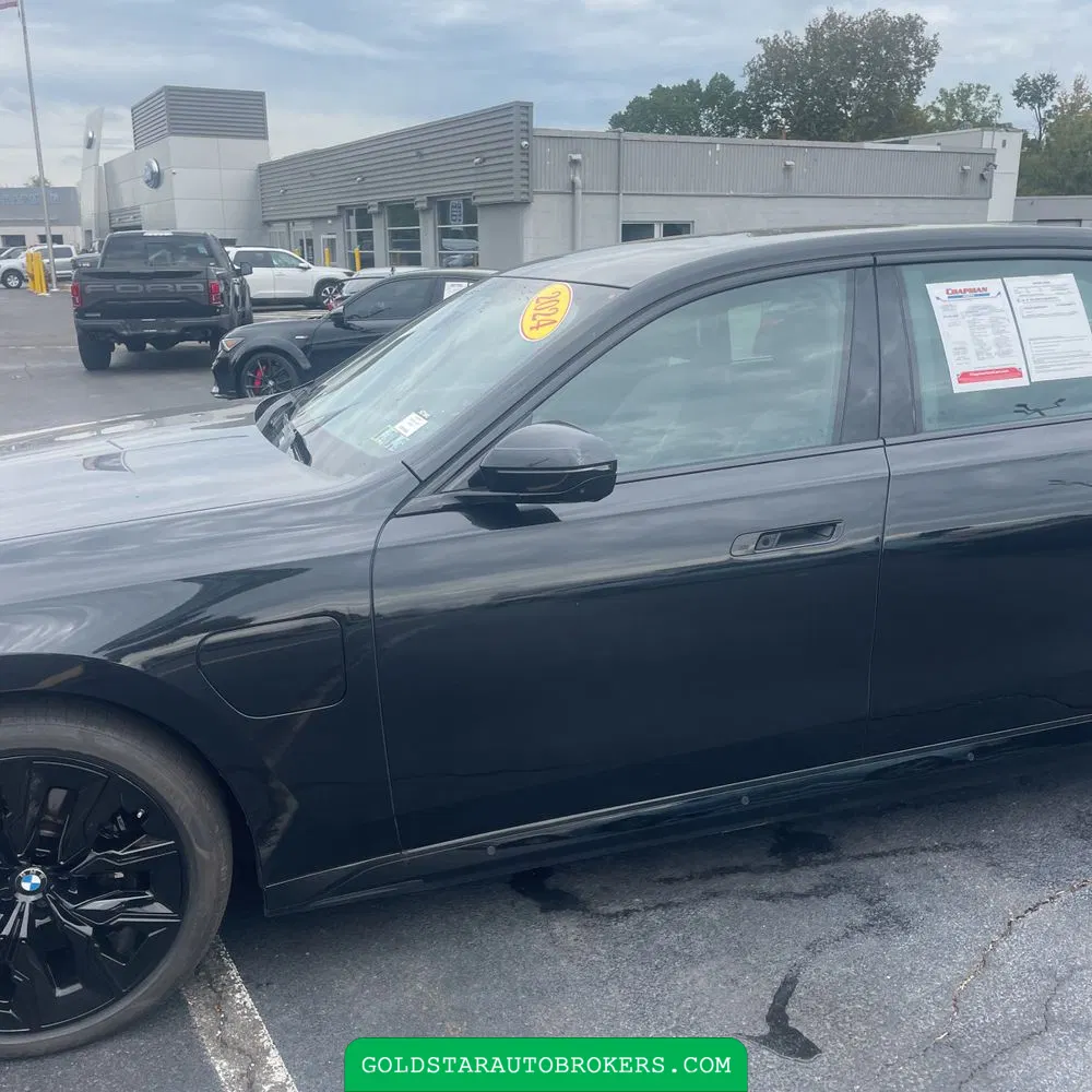 2024 BMW 7-Series 750e xDrive