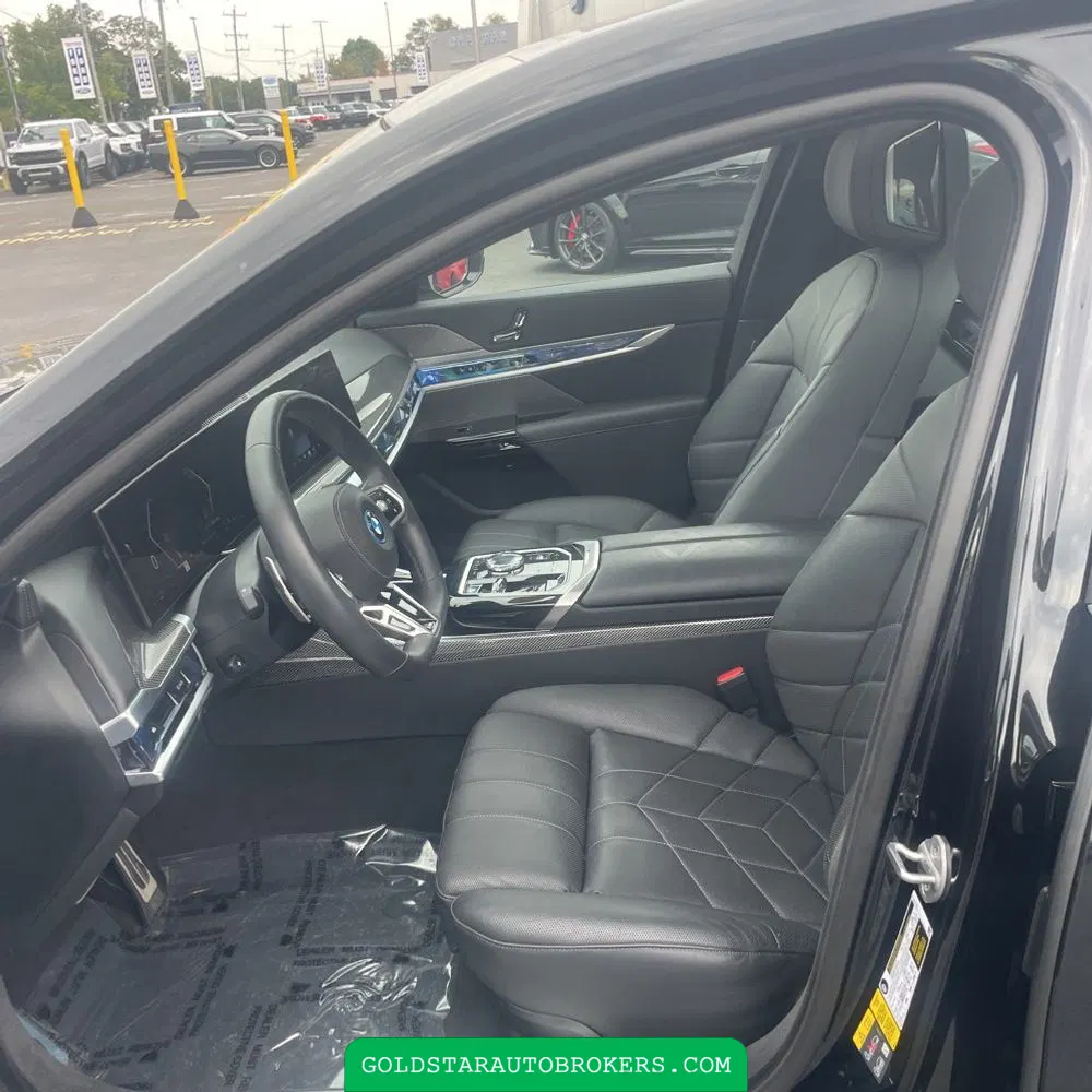2024 BMW 7-Series 750e xDrive