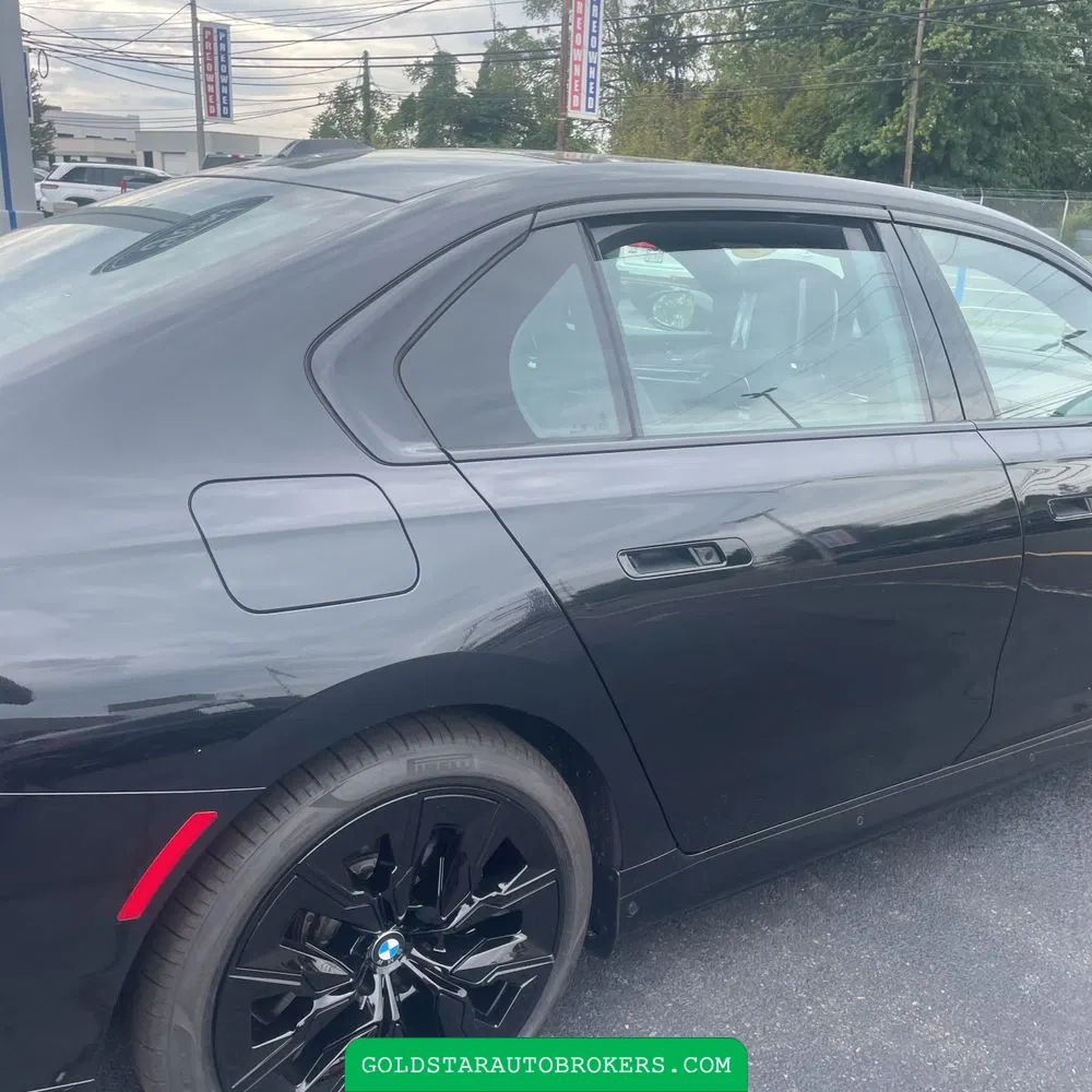 2024 BMW 7-Series 750e xDrive