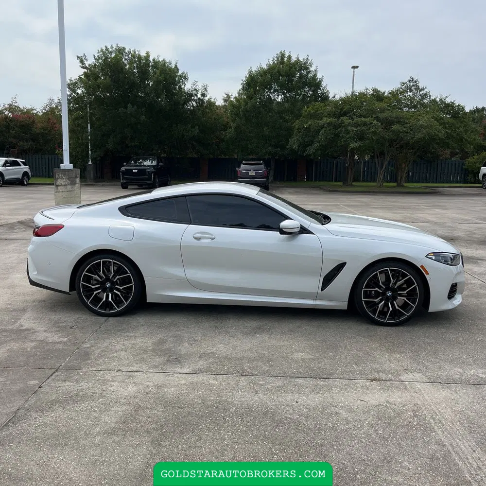 2025 BMW 8-Series 840i