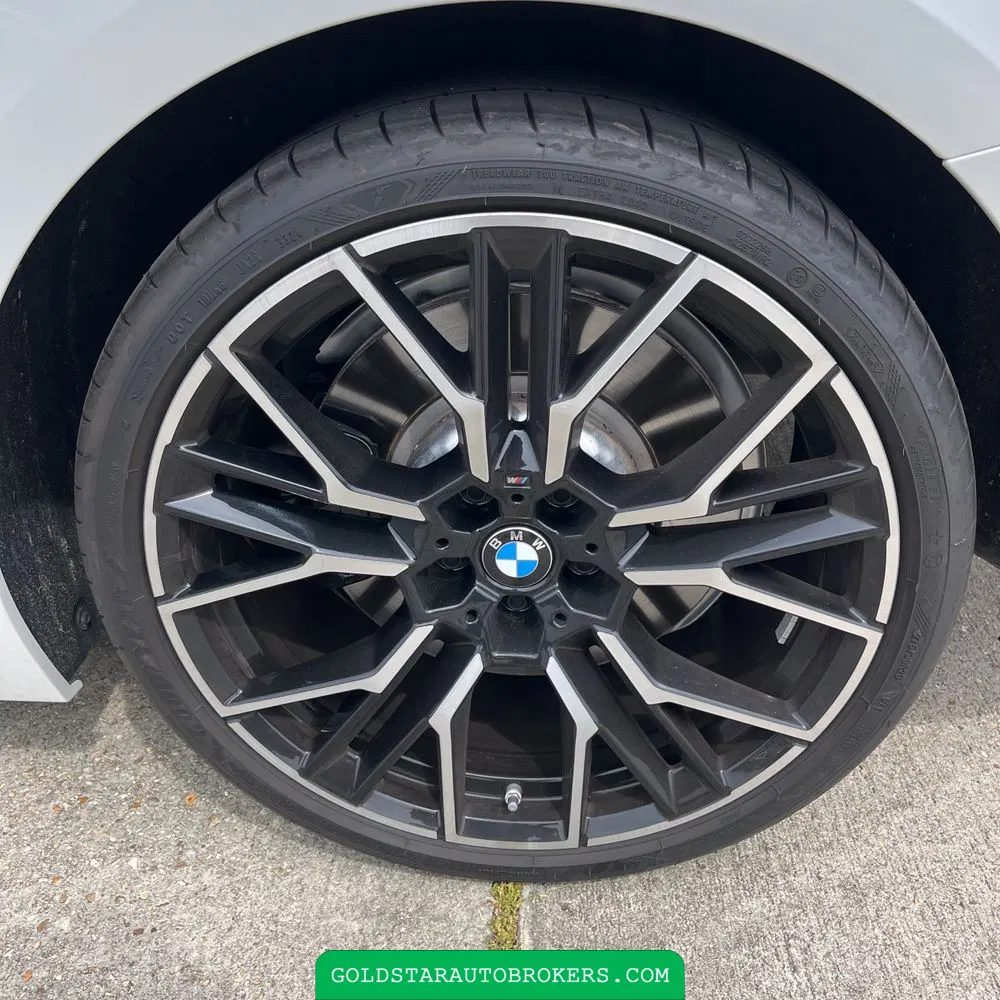 2025 BMW 8-Series 840i