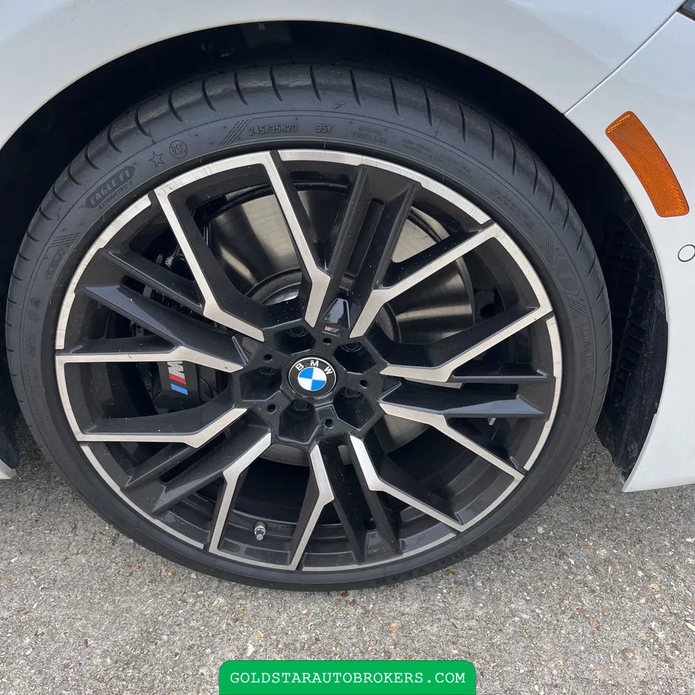 2025 BMW 8-Series 840i