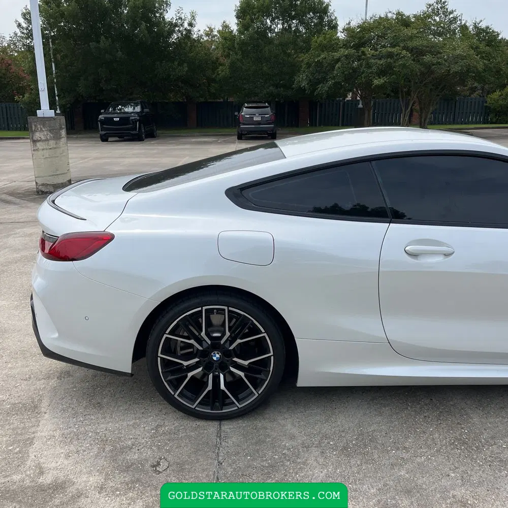 2025 BMW 8-Series 840i