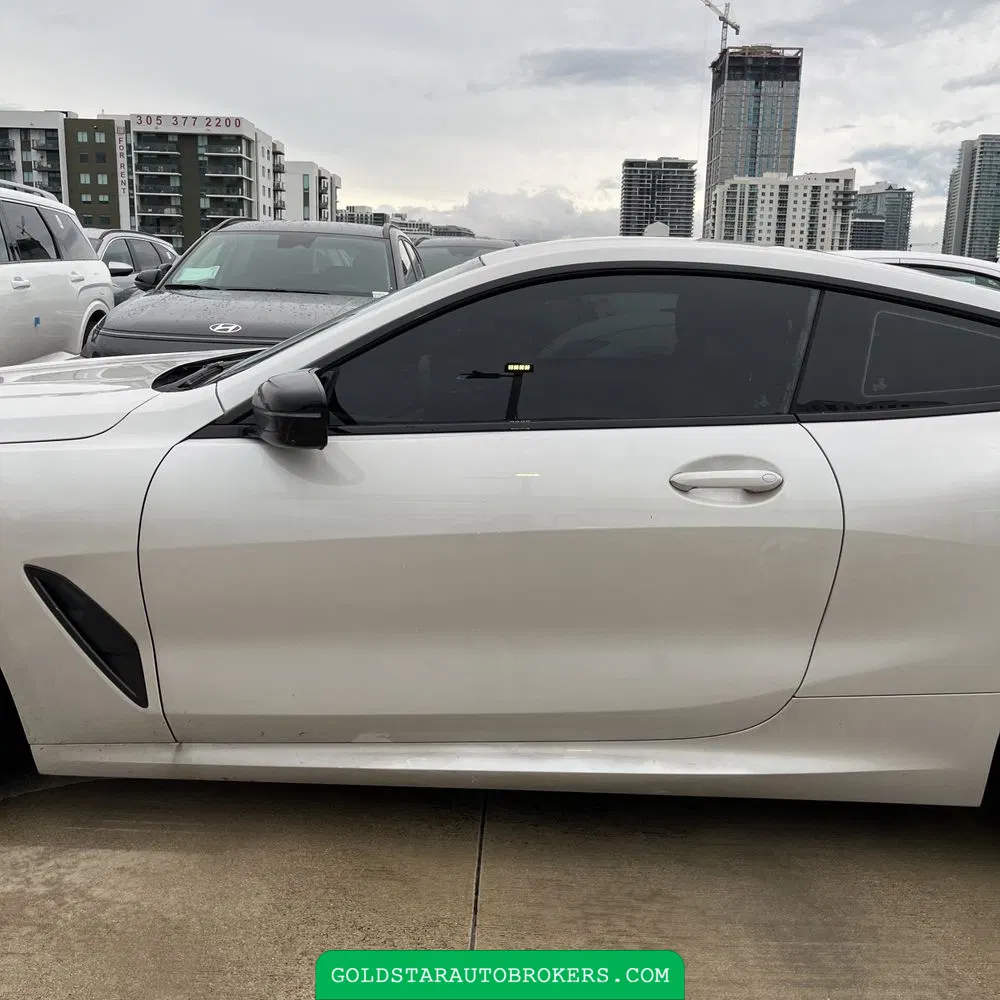 2024 BMW 8-Series M850xi