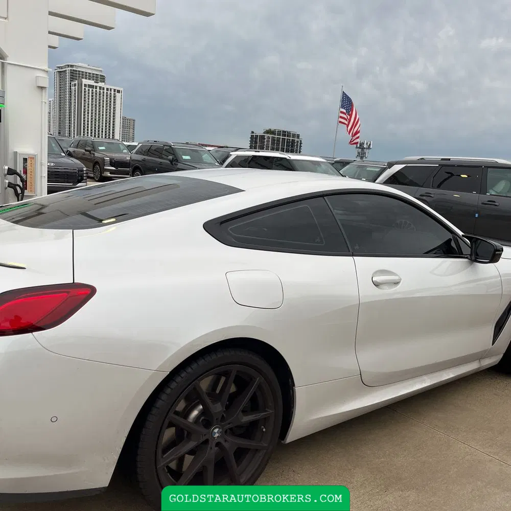 2024 BMW 8-Series M850xi