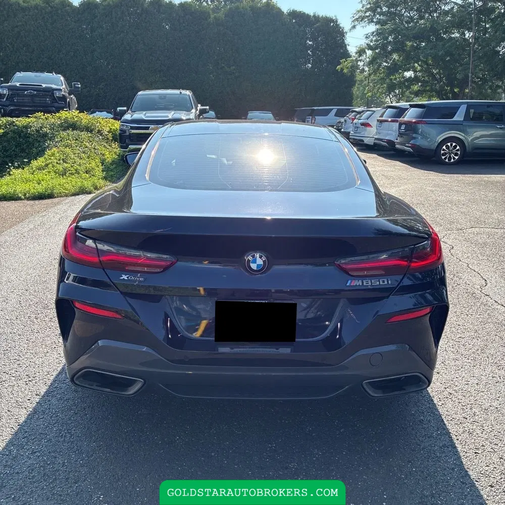 2022 BMW 8-Series M850xi