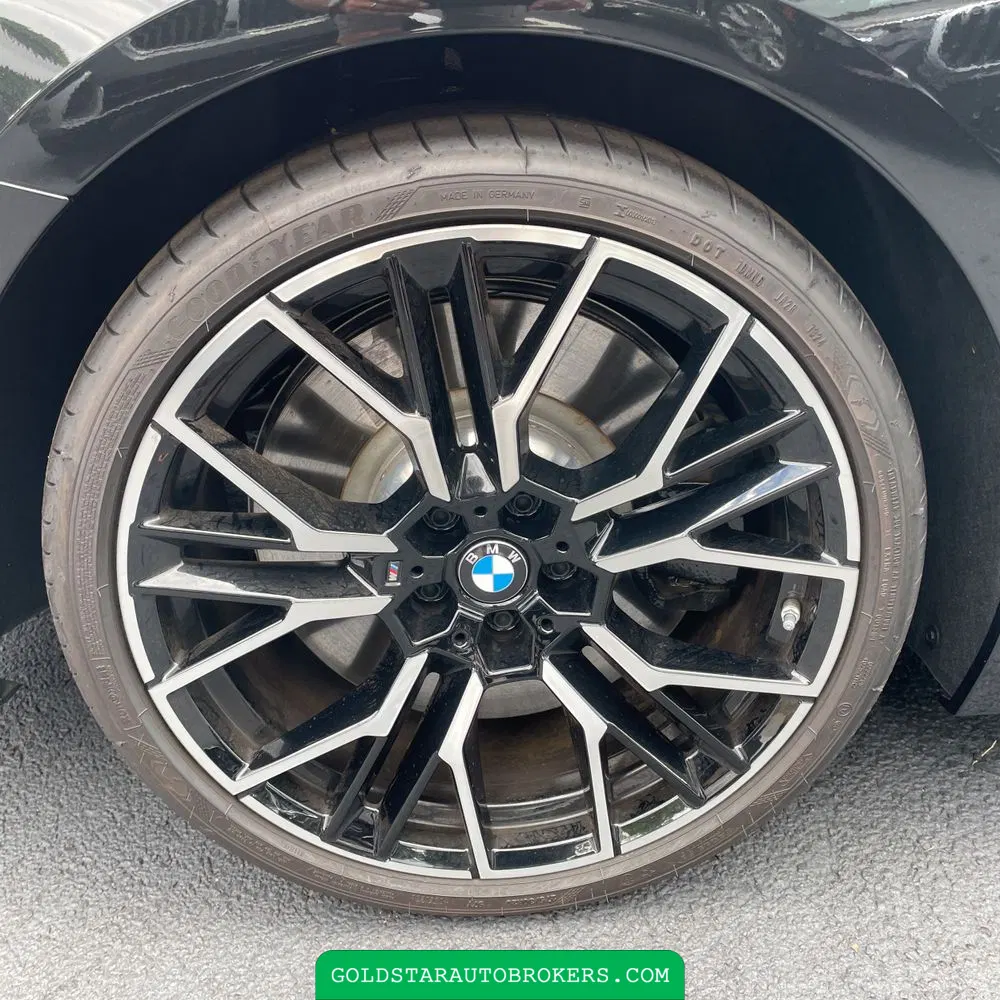 2025 BMW 8-Series M850i xDrive