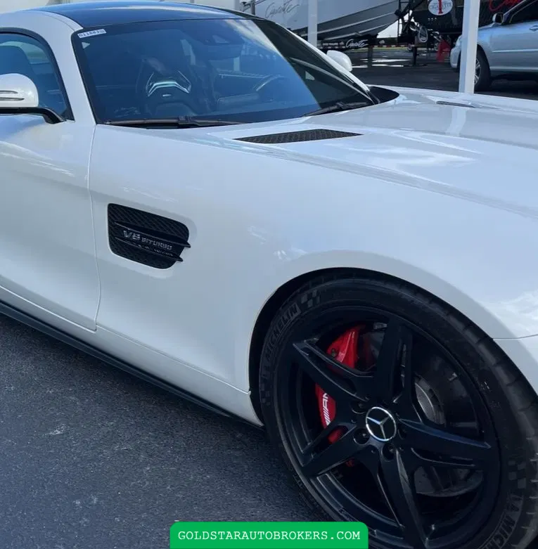 2017 Mercedes-Benz AMG GT Base