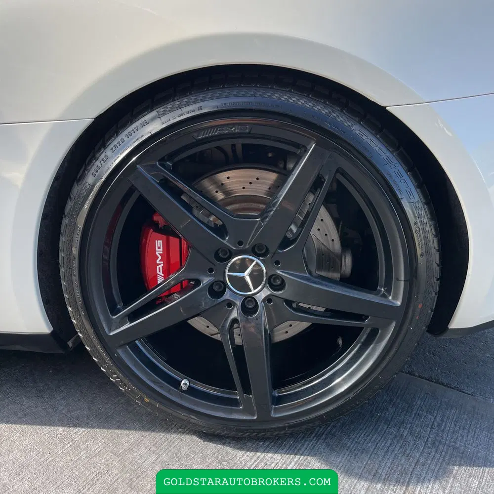 2017 Mercedes-Benz AMG GT Base
