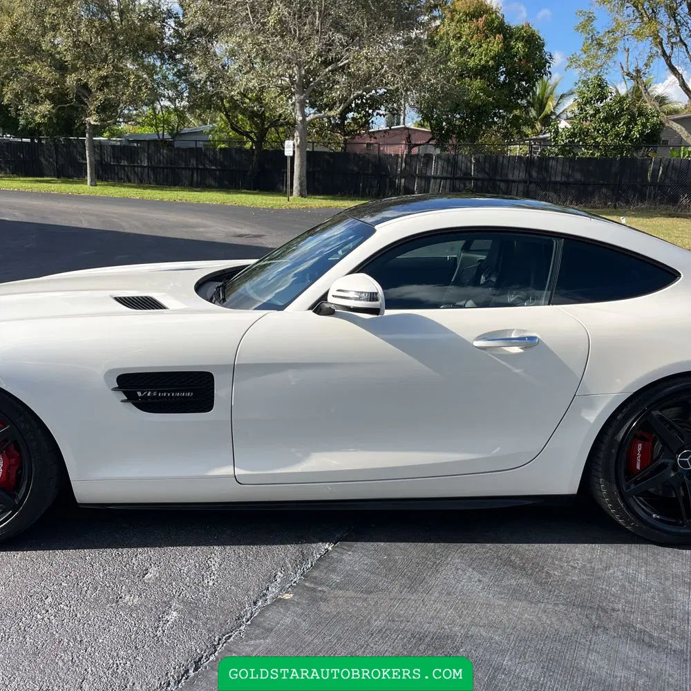 2017 Mercedes-Benz AMG GT Base