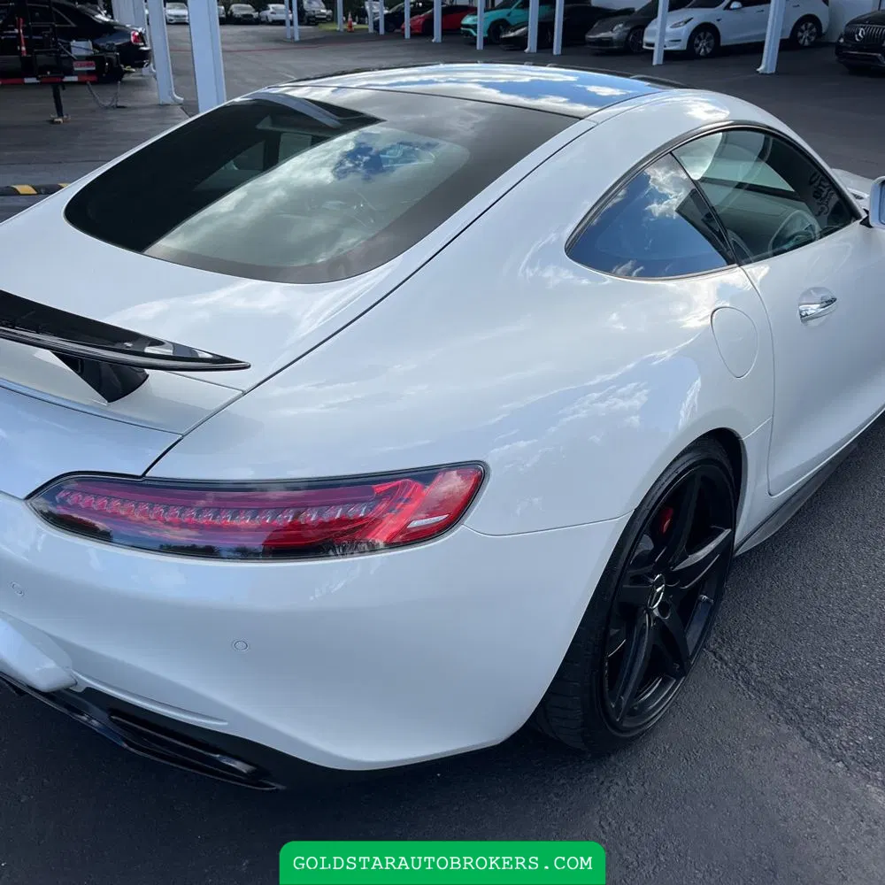 2017 Mercedes-Benz AMG GT Base