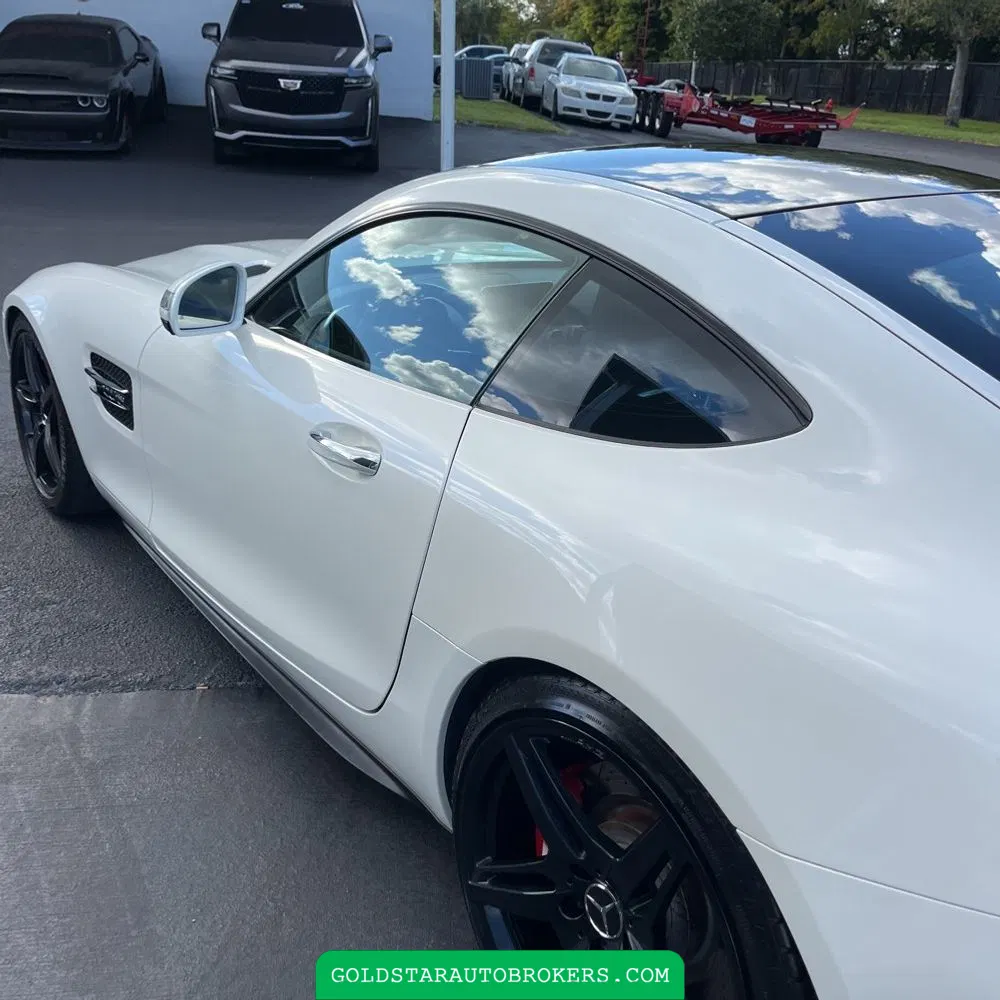 2017 Mercedes-Benz AMG GT Base