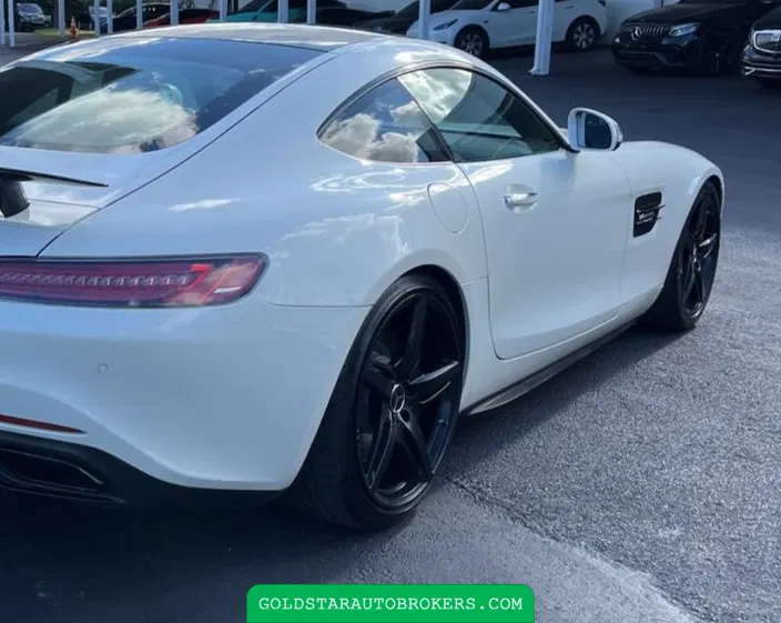 2017 Mercedes-Benz AMG GT Base