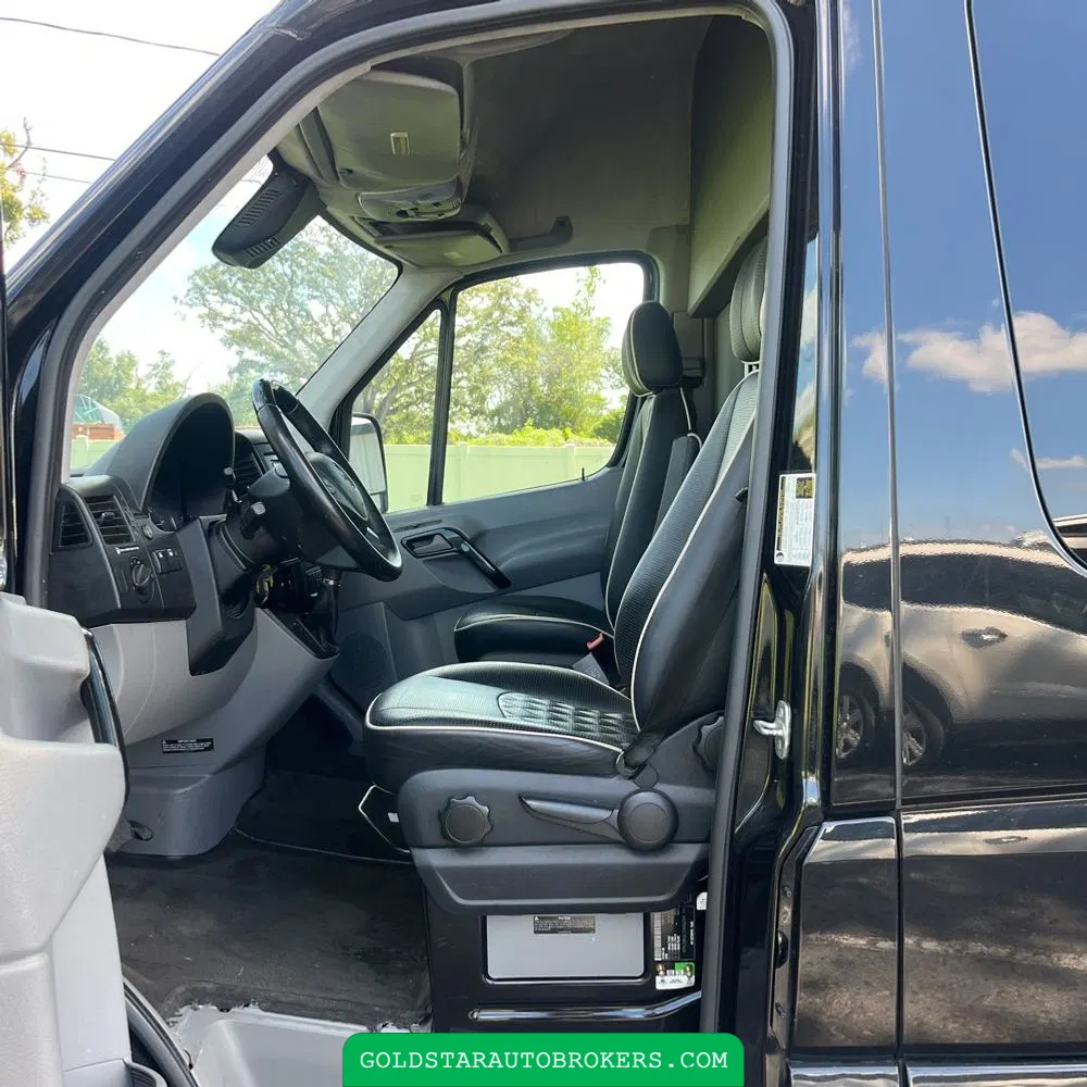 2014 Mercedes-Benz Sprinter 2500