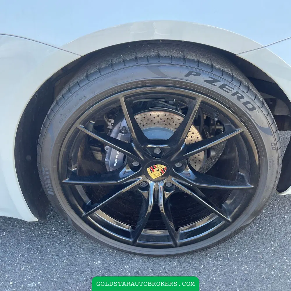 2023 Porsche 718 Cayman Base