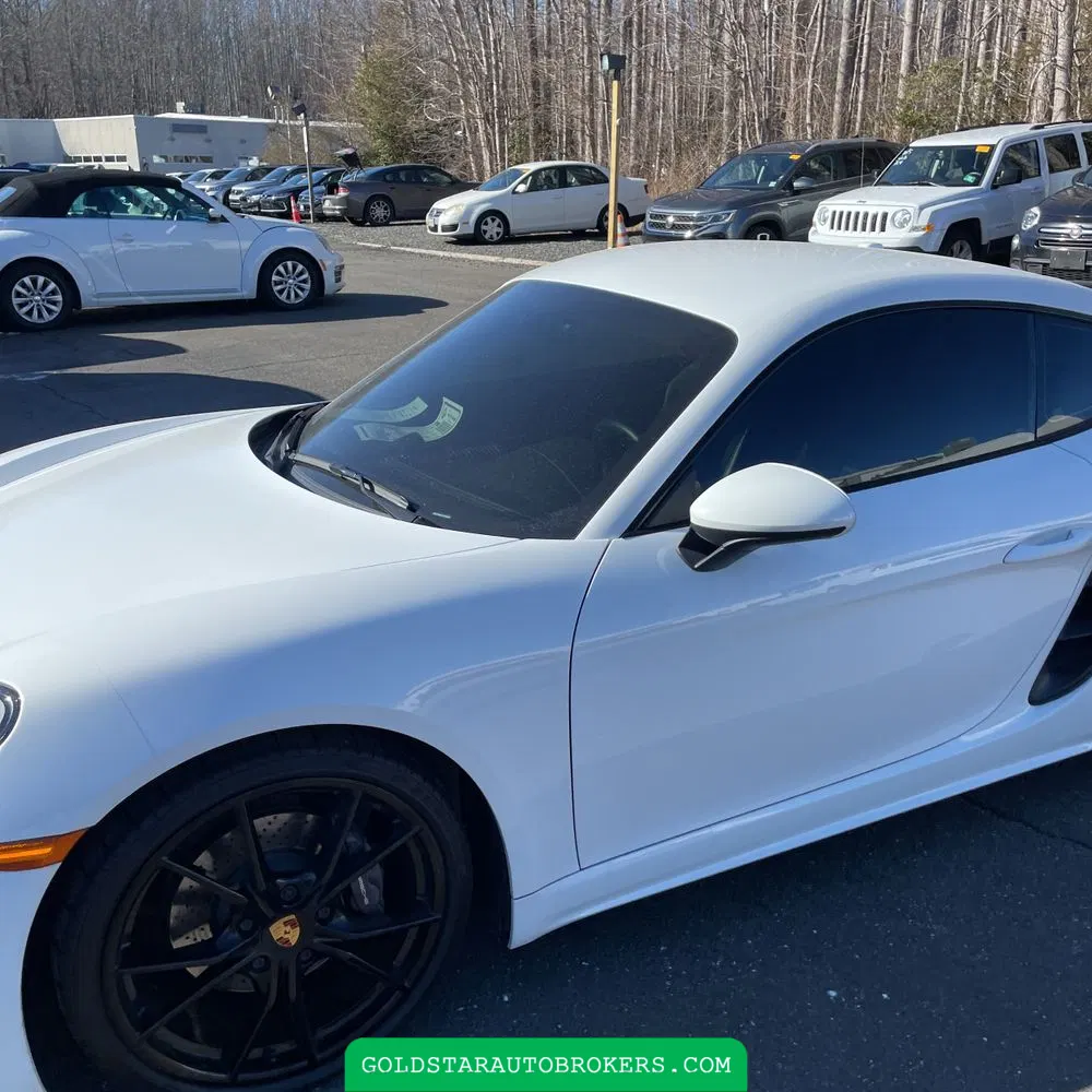 2023 Porsche 718 Cayman Base