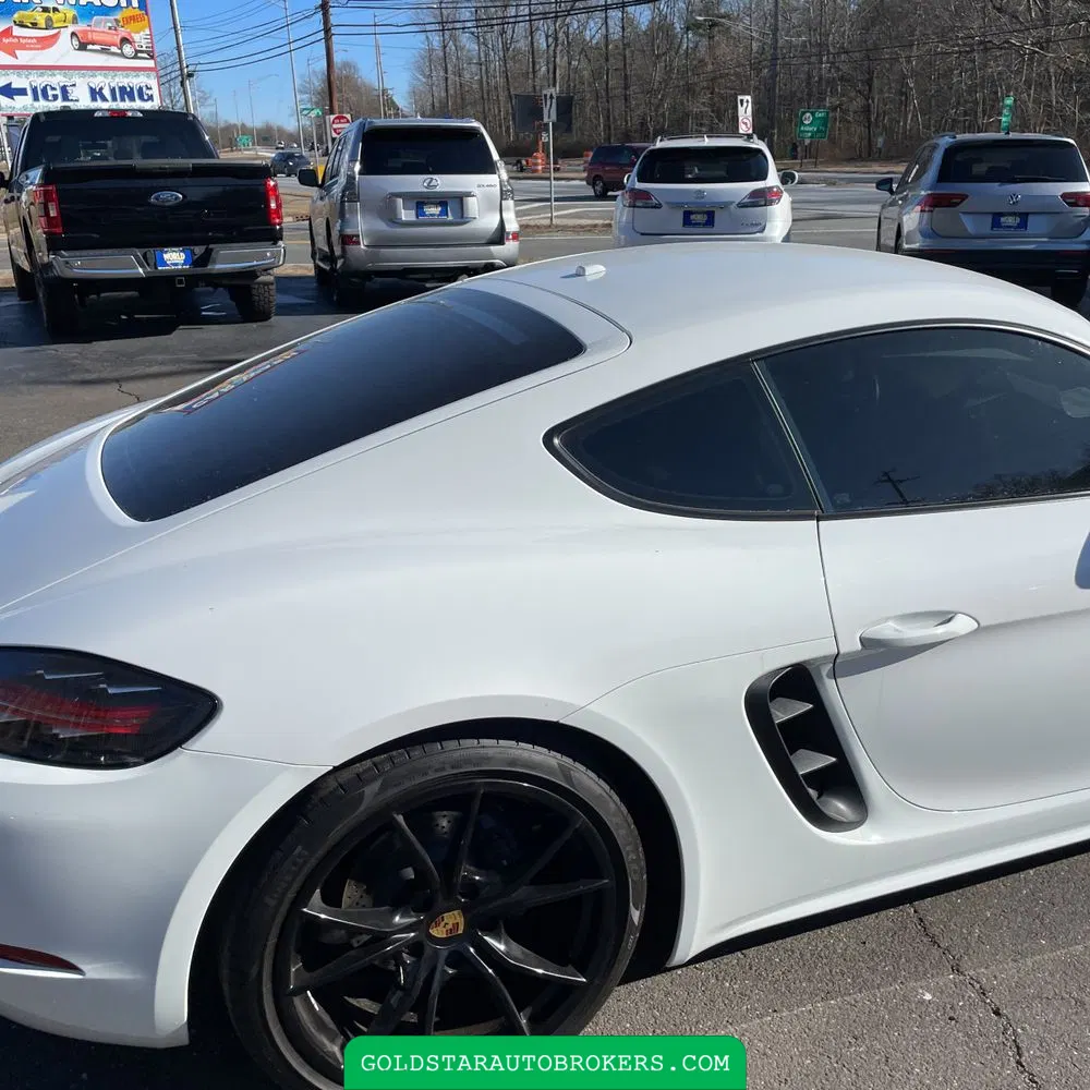2023 Porsche 718 Cayman Base
