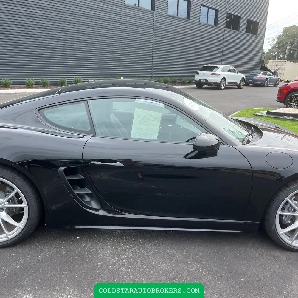 2025 Porsche 718 Cayman Style Ed