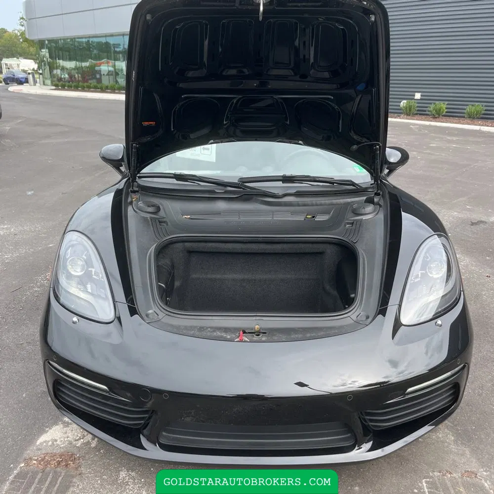 2025 Porsche 718 Cayman Style Ed