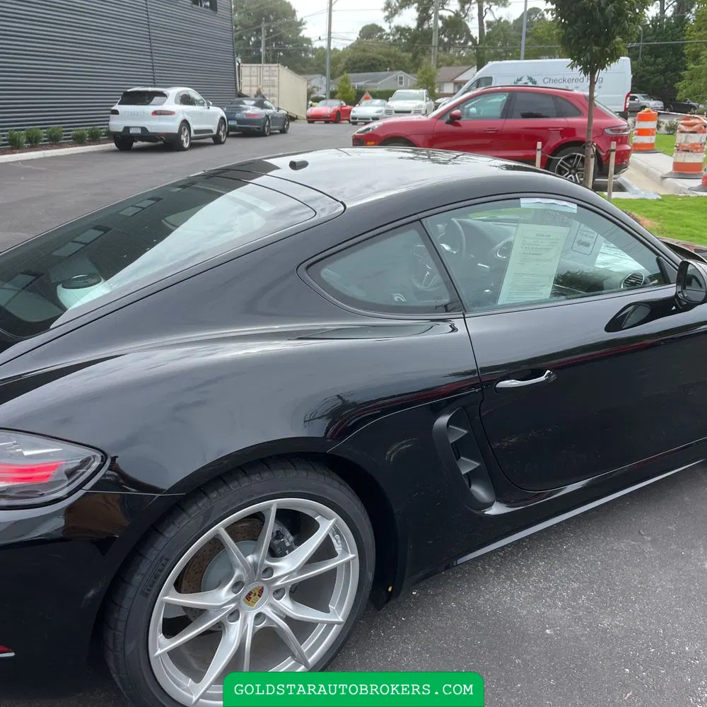 2025 Porsche 718 Cayman Style Ed