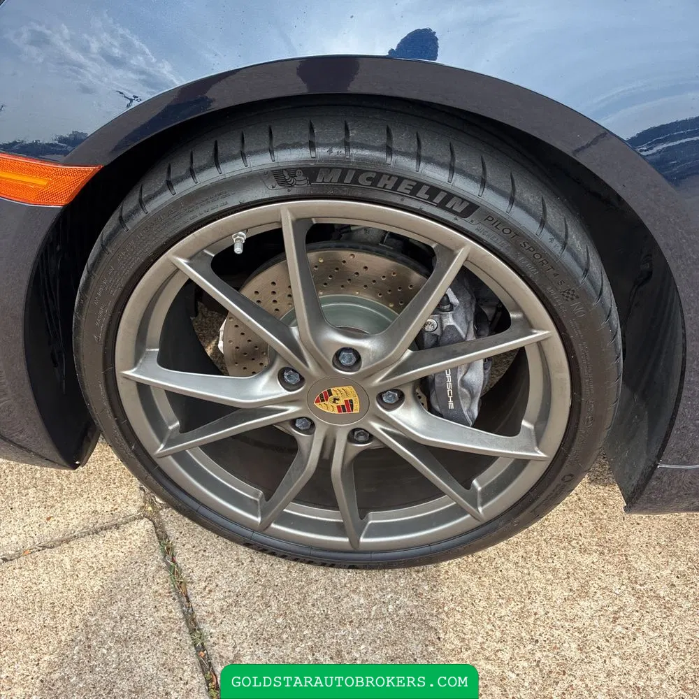 2017 Porsche 718 Cayman Base