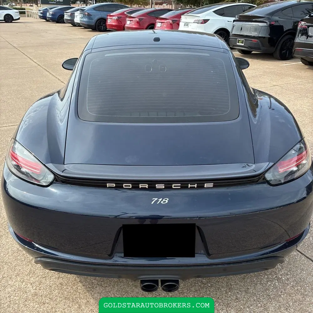 2017 Porsche 718 Cayman Base