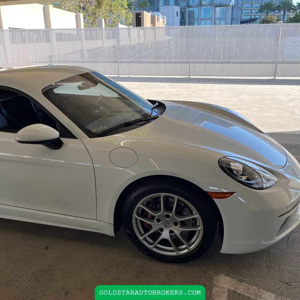 2018 Porsche 718 Cayman Base